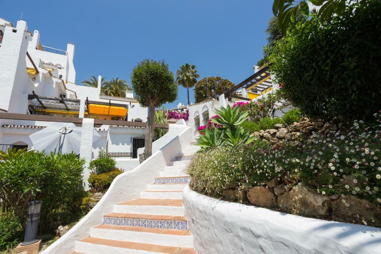 Aldea Blanca Puerto Banus Marbella Exterior foto
